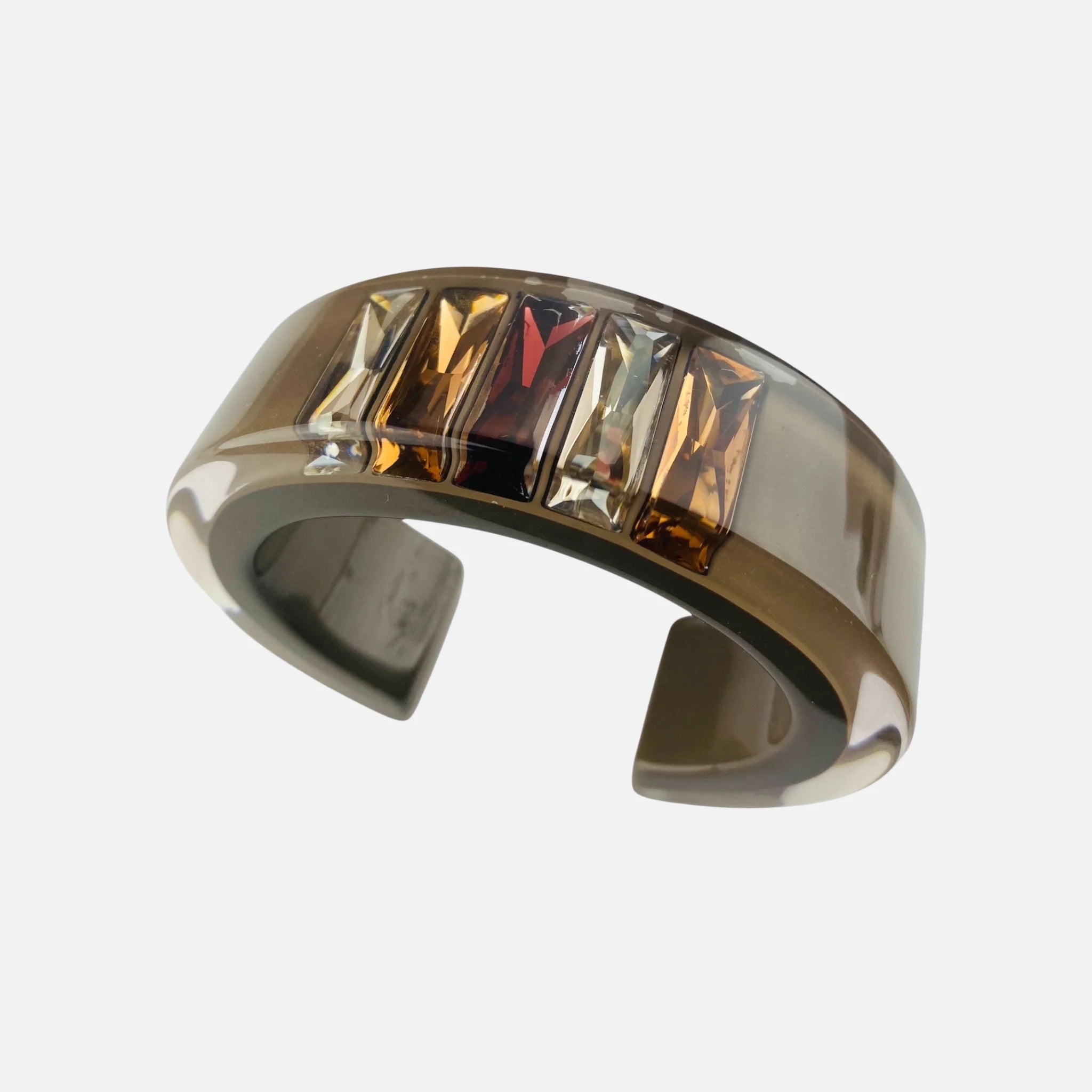 Building Statement Cuff