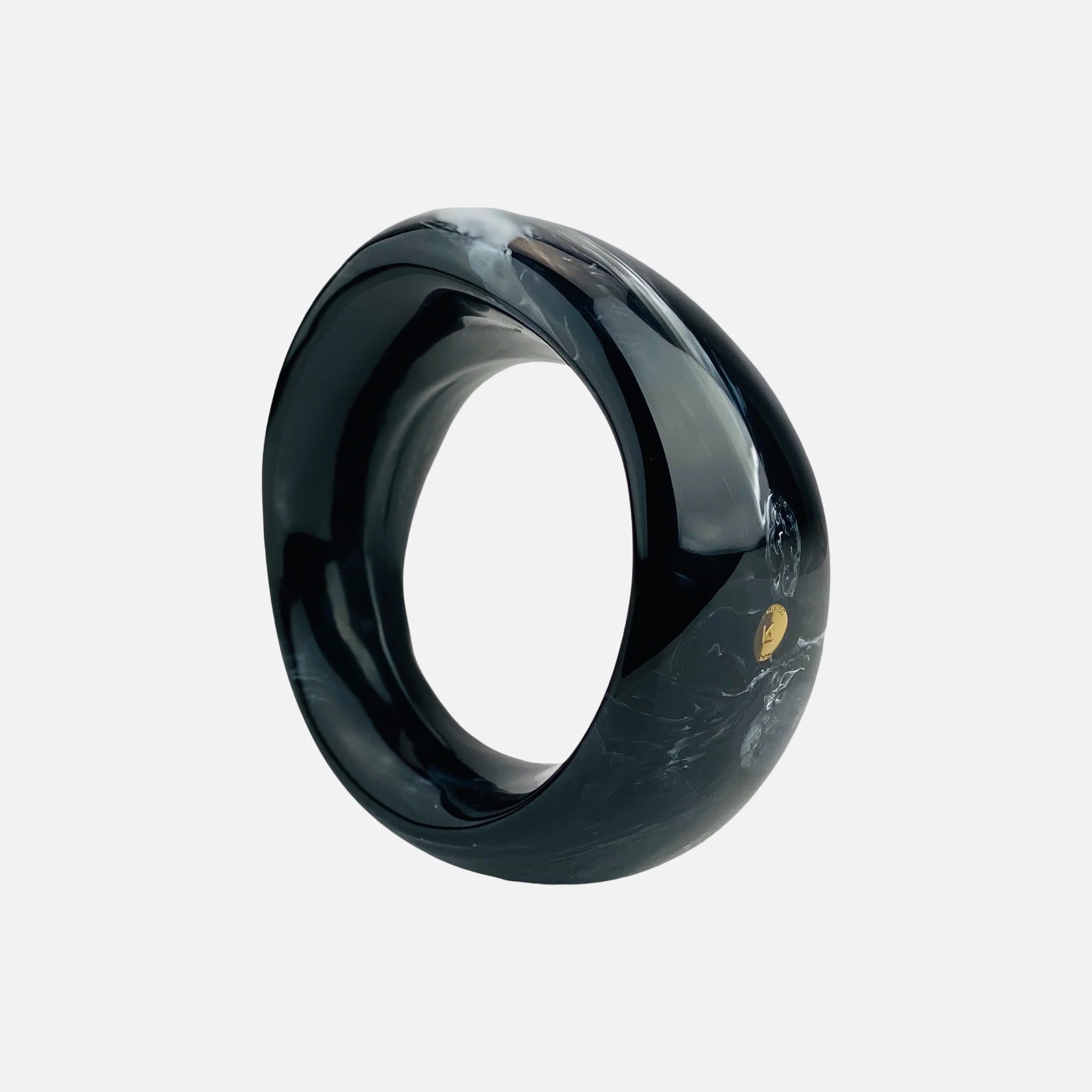 Soho Wavy Bracelet – Large 40mm